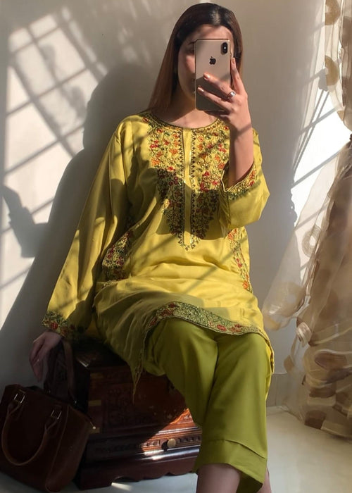 Amber Elegance 2Pc